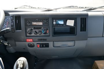 ���� ����˹V9 220���� 4X2 6.2�ײ�դʽ�ػ���ͼƬ