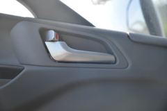 江淮 德沃斯V9 220马力 4X2 6.2米仓栅式载货车(HFC5181CCYB80K1D4S)