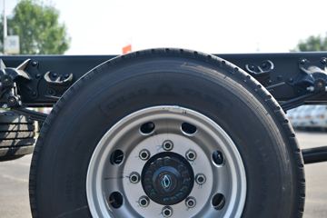 ���� ����˹V9 220���� 4X2 6.2�ײ�դʽ�ػ���ͼƬ