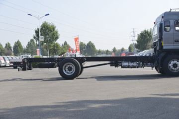 ���� ����˹V9 220���� 4X2 6.2�ײ�դʽ�ػ���ͼƬ