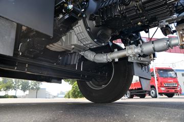 ���� ����˹V9 220���� 4X2 6.2�ײ�դʽ�ػ���ͼƬ