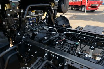 ���� ����˹V9 220���� 4X2 6.2�ײ�դʽ�ػ���ͼƬ