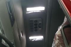 三一重卡 江山版 川渝版 560马力 6X4 牵引车(国六)(HQC42503S1S13F)