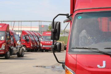 ���� ����J3 127���� 4X2 3.7����ʽ�ػ���(����)ͼƬ