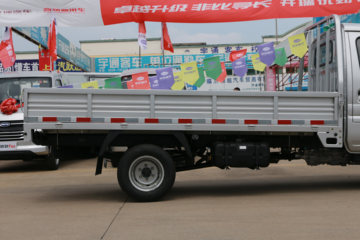 ���� �ž�T70L �¸��� 1.5L 116���� ���� 3.4�׵�������΢��(����)(SQR1033H06)ͼƬ