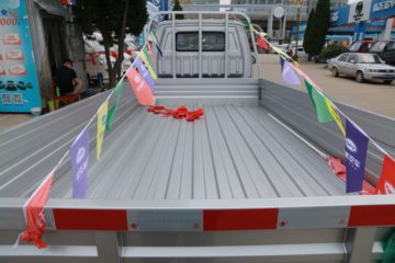 ���� �ž�T70L �¸��� 1.5L 116���� ���� 3.4�׵�������΢��(����)(SQR1033H06)ͼƬ