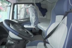 福田 欧曼EST 6系重卡 580马力 6X4 AMT自动挡牵引车(国六)(BJ4259Y6DHL-12)