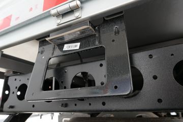 �й�����HOWO С˧ 130���� 4X2 3.95�׵�������С��(ZZ1047F3111F145)ͼƬ