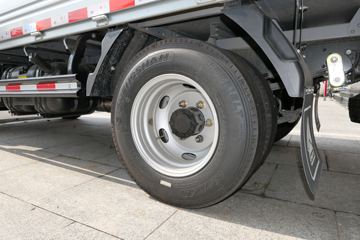 �й�����HOWO С˧ 130���� 4X2 3.95�׵�������С��(ZZ1047F3111F145)ͼƬ