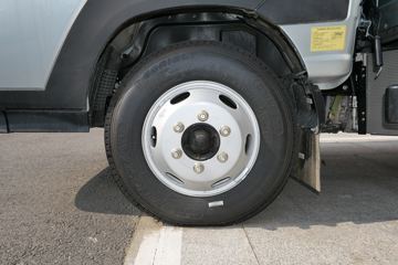 �й�����HOWO С˧ 130���� 4X2 3.95�׵�������С��(ZZ1047F3111F145)ͼƬ