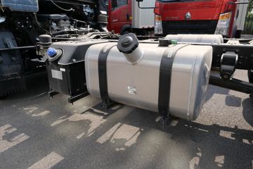 �й�����HOWO ���� 156���� 4.15�׵��Ų�դʽ�ῨͼƬ
