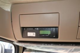 重汽豪沃(HOWO)底盘&nbsp;混凝土搅拌车驾驶室                                               图片