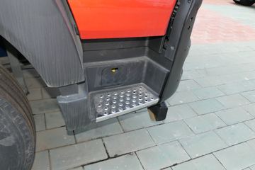 �й����� HOWO TX�ؿ� 430���� 6X4 ǣ����(����)(ZZ4257V324GF1)ͼƬ