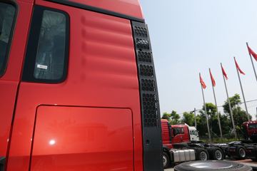 �й����� HOWO TX�ؿ� 430���� 6X4 ǣ����(����)(ZZ4257V324GF1)ͼƬ