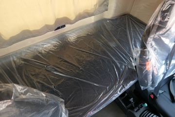 �й����� HOWO TX�ؿ� 430���� 6X4 ǣ����(����)(ZZ4257V324GF1)ͼƬ