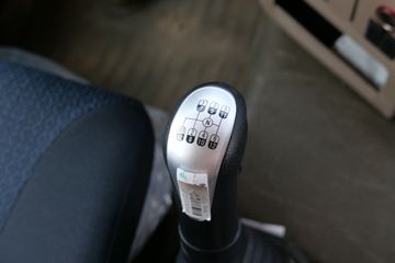 �й����� HOWO TX�ؿ� 430���� 6X4 ǣ����(����)(ZZ4257V324GF1)ͼƬ