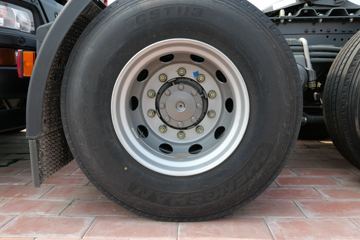 �й����� HOWO TX�ؿ� 430���� 6X4 ǣ����(����)(ZZ4257V324GF1)ͼƬ