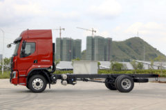 东风柳汽 乘龙H5中卡 230马力 6X2 7.8米栏板载货车(国六)(LZ1252H5CC1)