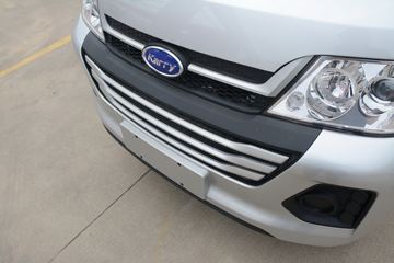 ���� �ž�T52 ��׼�� 1.5L 116���� ���� 2.5��˫������΢��(����)(SQR1027H10)ͼƬ