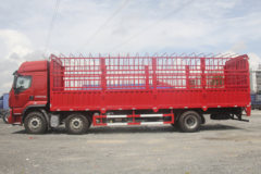 东风柳汽 乘龙H5中卡 290马力 6X2 9.7米仓栅式载货车(LZ5250CCYH7CB)