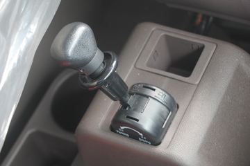 �������� ����H5�п� 290���� 6X2 9.7�ײ�դʽ�ػ���ͼƬ