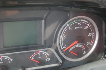 �������� ����H5�п� 290���� 6X2 9.7�ײ�դʽ�ػ���ͼƬ