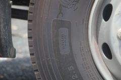 东风柳汽 乘龙H5中卡 290马力 6X2 9.7米仓栅式载货车(LZ5250CCYH7CB)