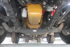 东风柳汽 乘龙H5中卡 290马力 6X2 9.7米仓栅式载货车(LZ5250CCYH7CB)