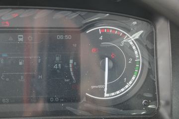 �������� ����L2�Ῠ 140���� 4X2 4.2�׵��Ų�դʽ�ػ���(LZ5041CCYL2AC1)ͼƬ