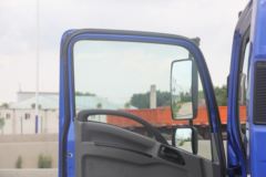 东风柳汽 乘龙L2轻卡 140马力 4X2 4.2米单排仓栅式载货车(LZ5041CCYL2AC1) 东风柳汽 乘龙L2轻卡 140马力 4X2 4.2米单排仓栅式载货车(LZ5041CCYL2AC1)