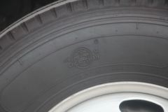 东风柳汽 乘龙L2轻卡 140马力 4X2 4.2米单排仓栅式载货车(LZ5041CCYL2AC1) 东风柳汽 乘龙L2轻卡 140马力 4X2 4.2米单排仓栅式载货车(LZ5041CCYL2AC1)