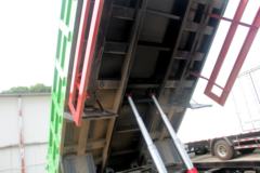 中国重汽 豪曼H3 190马力 4X2 3.8米自卸车(ZZ3188G17FB3)