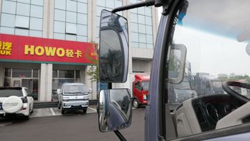 йHOWO ͳ˧ 130 4.15׵ʽῨ()(ZZ5047XXYH3315F145H)ͼƬ