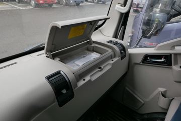 �й�����HOWO ͳ˧ 130���� 4.15�׵�����ʽ�Ῠ(����)ͼƬ