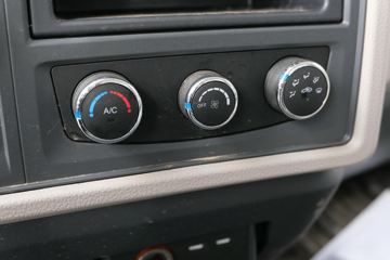 �й�����HOWO ͳ˧ 130���� 4.15�׵�����ʽ�Ῠ(����)ͼƬ