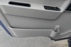 中国重汽HOWO 统帅 130马力 4.15米单排厢式轻卡(国六)(ZZ5047XXYH3315F145H)