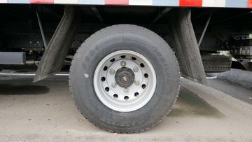 �й�����HOWO ͳ˧ 130���� 4.15�׵�����ʽ�Ῠ(����)ͼƬ