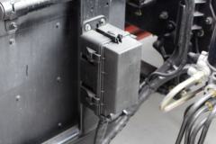 东风 多利卡D12 230马力 4X2 9.85米厢式载货车(EQ5182XXYL9CDKAC)