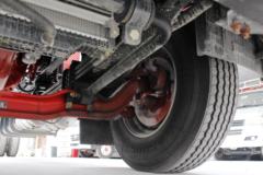 东风 多利卡D12 230马力 4X2 9.85米厢式载货车(EQ5182XXYL9CDKAC)
