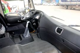 豪曼H5&nbsp;自卸车驾驶室                                               图片