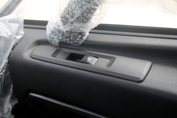 �й����� ����H5 350���� 8X4 5.6����ж��(����)(ZZ3318M60FB0)ͼƬ