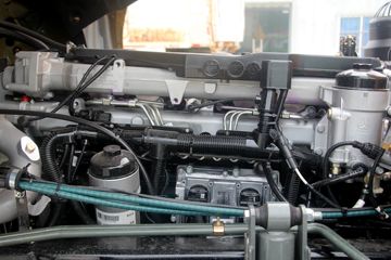 �й����� ����H5 350���� 8X4 5.6����ж��(����)(ZZ3318M60FB0)ͼƬ