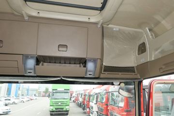 �й����� HOWO TX�ؿ� 440���� 6X4 ǣ����(ZZ4257V324GF1)ͼƬ