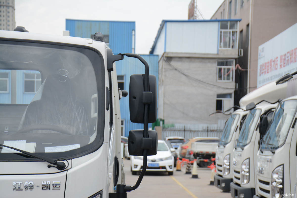 ���� �������� ��ͨ�� 152���� 4.155�׵��������Ῠ(JX1075TGA25)���                                                