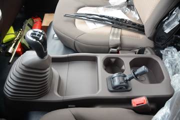 ���� �������� ��ͨ�� 152���� 4.155�׵��������Ῠ(JX1075TGA25)ͼƬ