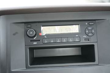 ���� �������� ��ͨ�� 152���� 4.155�׵��������Ῠ(JX1075TGA25)ͼƬ