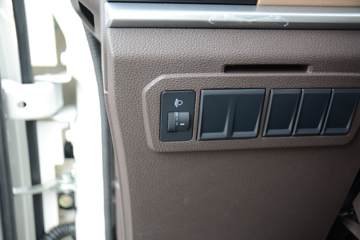 ���� �������� ��ͨ�� 152���� 4.155�׵��������Ῠ(JX1075TGA25)ͼƬ