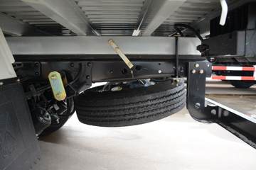 ���� �������� ��ͨ�� 152���� 4.155�׵��������Ῠ(JX1075TGA25)ͼƬ