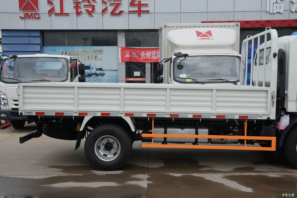 ���� �������� ��ͨ�� 152���� 4.155�׵��������Ῠ(JX1075TGA25)��װ                                                