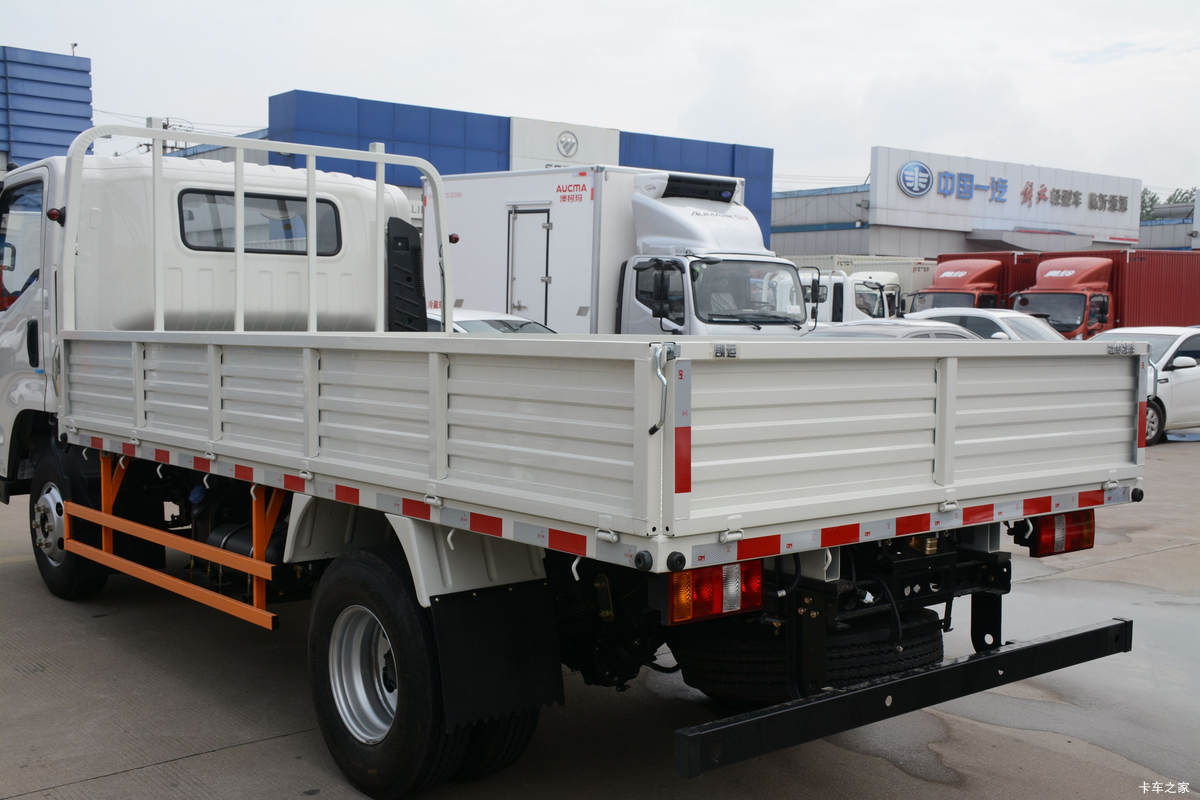 ���� �������� ��ͨ�� 152���� 4.155�׵��������Ῠ(JX1075TGA25)��װ                                                